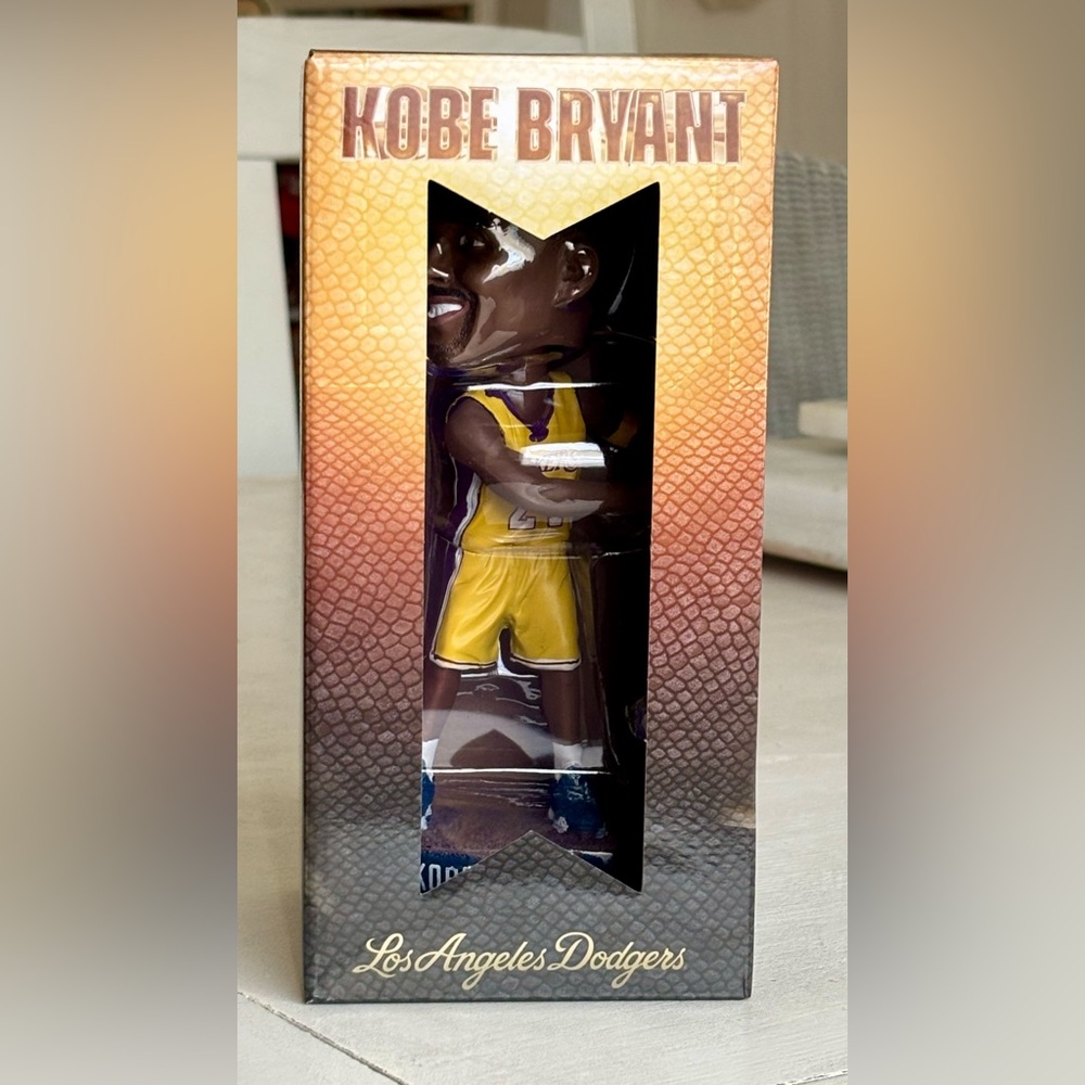 Kobe Bryant dodgers bobble-head , from the dodgers game!
